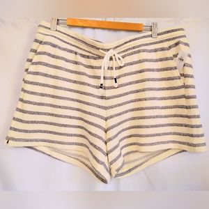 NWT Old Navy women's striped shorts XL